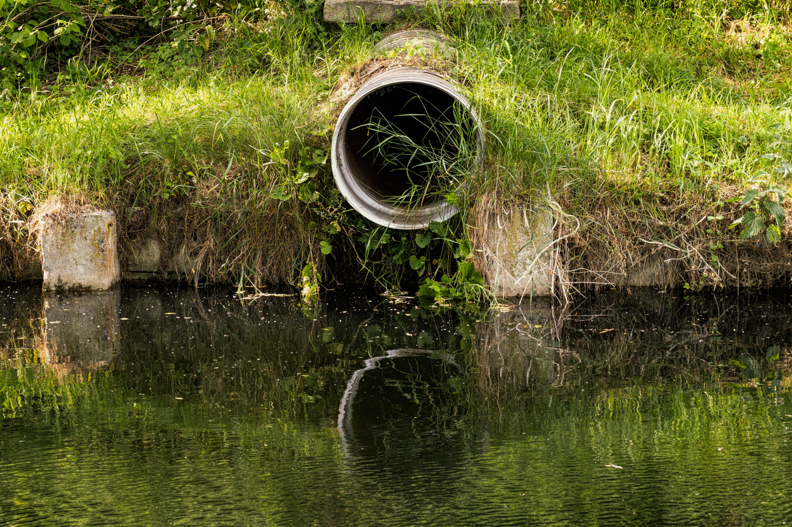 UK water company sewage discharge pipe